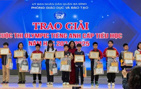 Chúc mừng học sinh khối 5 đạt thành tích xuất sắc tại Olympic Tiếng Anh cấp Quận! 